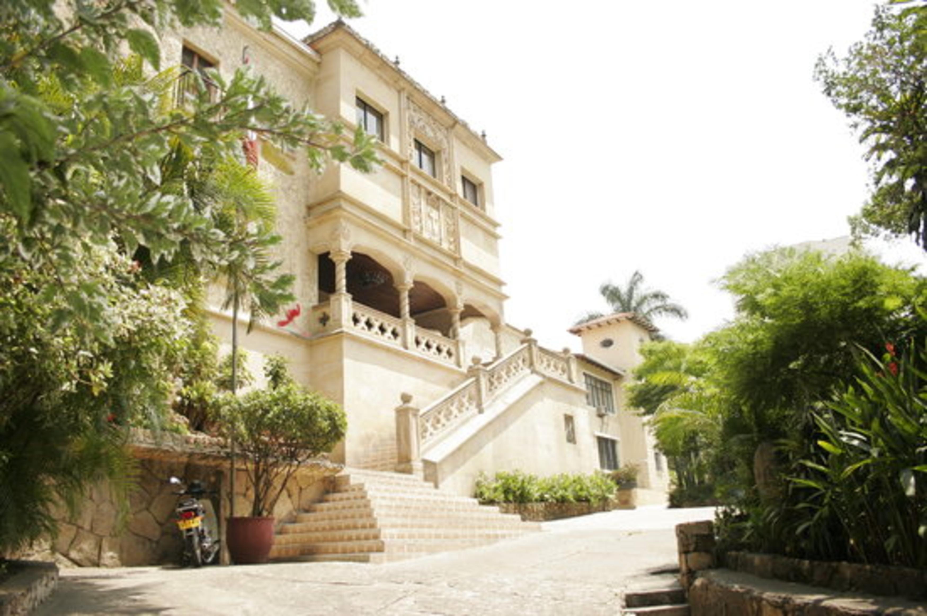 Hotel Stein Colonial Cali Exterior photo